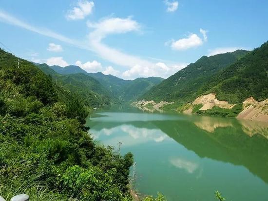 百尺竿头五两斜，此生何处不为家：浅谈唐朝商人是如何逆袭成功的