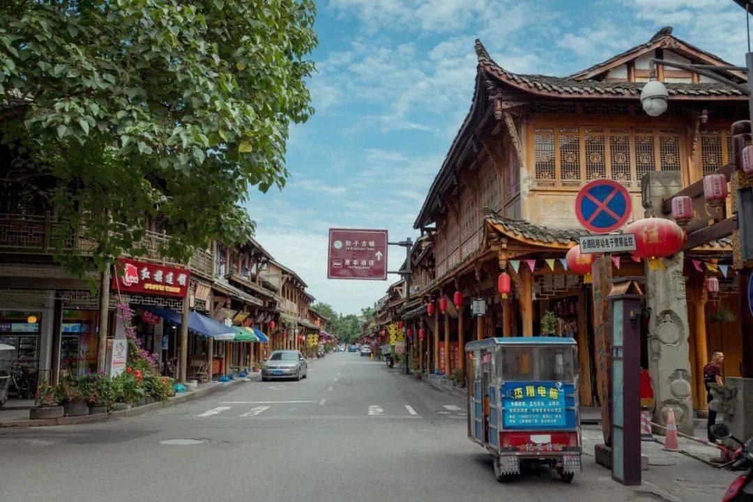 企业微信怎么修改实名认证？游戏画面